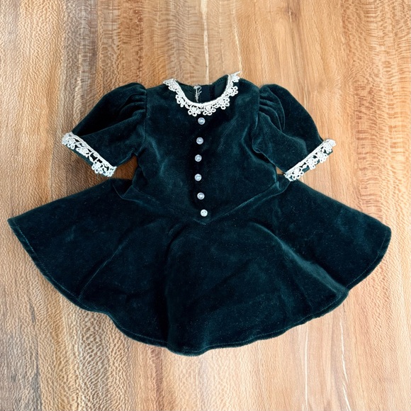 American Girl Molly McIntire Pleasant Company w/ Velvet Holiday Dress & Hospital - Picture 4 of 10